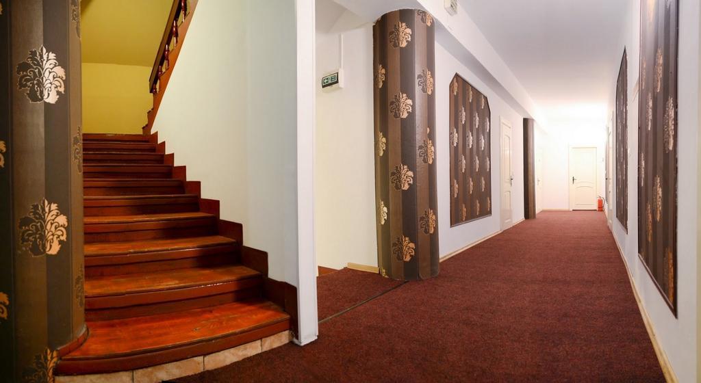Pensiunea Happy Inn Vatra Dornei Zewnętrze zdjęcie