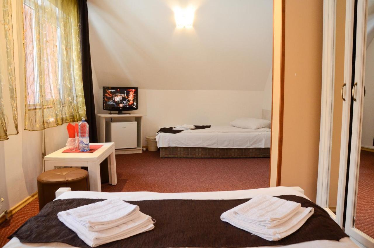 Pensiunea Happy Inn Vatra Dornei Zewnętrze zdjęcie