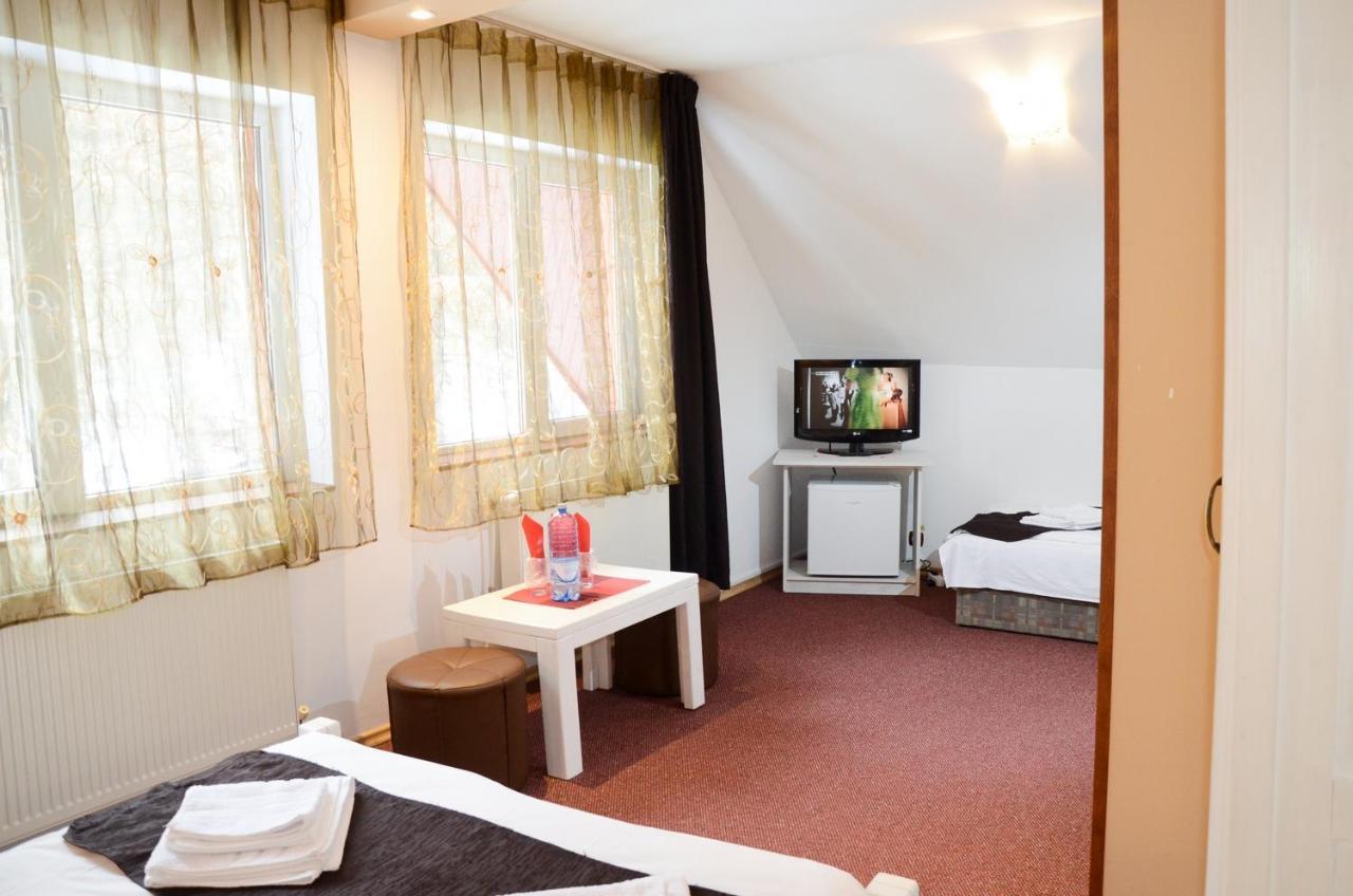 Pensiunea Happy Inn Vatra Dornei Zewnętrze zdjęcie